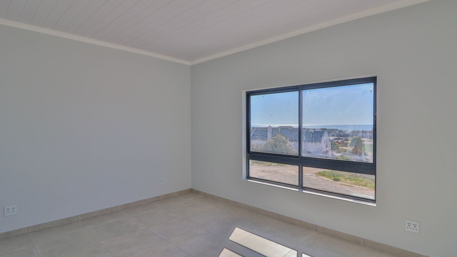 4 Bedroom Property for Sale in Da Gama Bay Western Cape